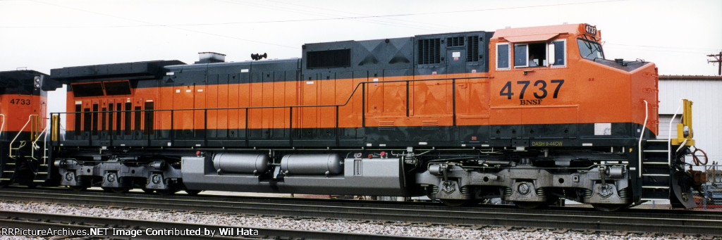 BNSF C44-9W 4737